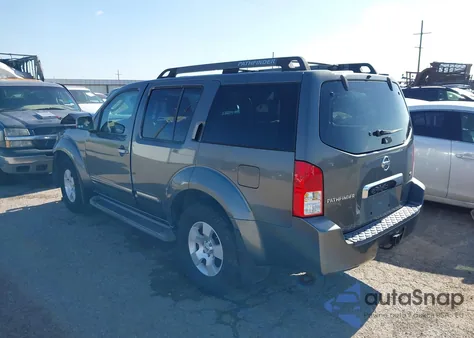 2006 Nissan Pathfinder Le/Se/Xe из США, поврежденный, VIN 5N1AR18U96C649189